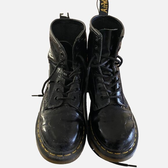 Authentic Doc Martens Black Boots 1460 Vegan Leather, Great Condition - Picture 1 of 5
